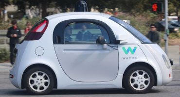 Waymo and Lyft to Jointly Work on Self-Driving Cars